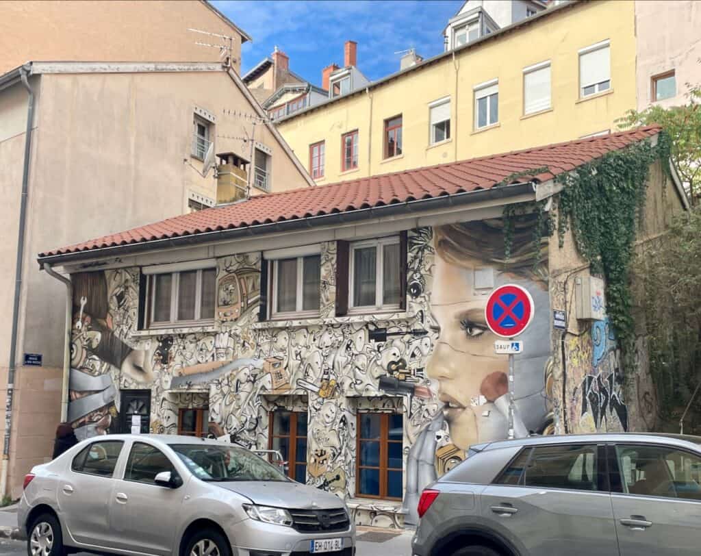 Is Lyon worth visiting - Croix Rousse