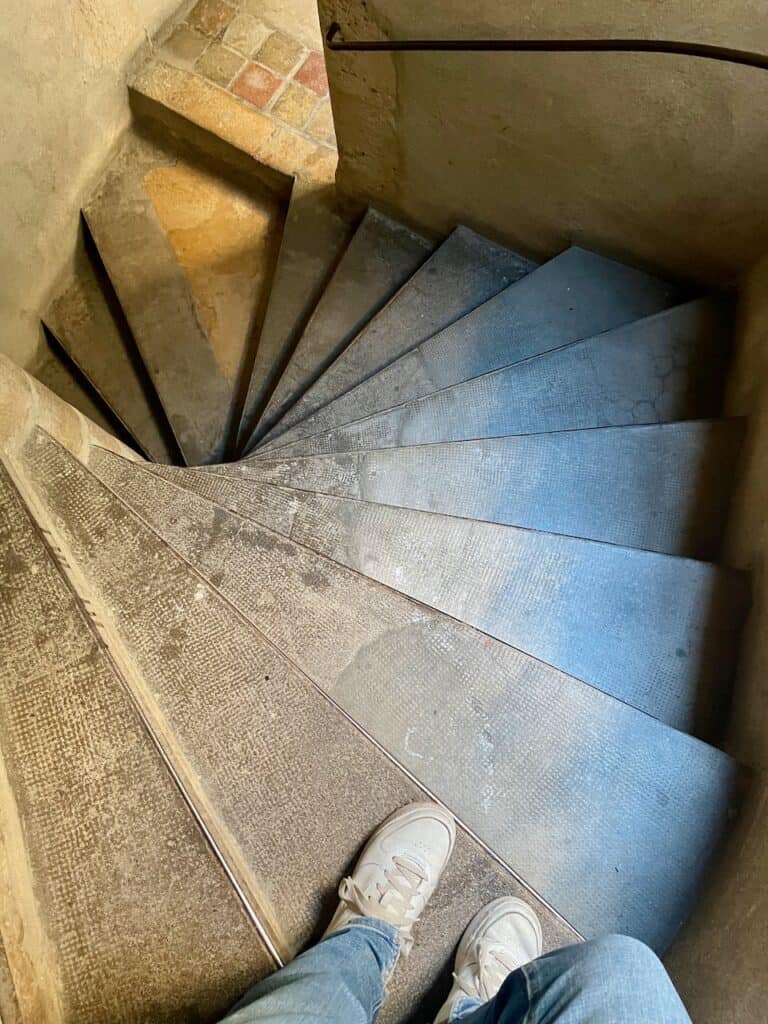 Maison DEBOURG, a historic Gothic building