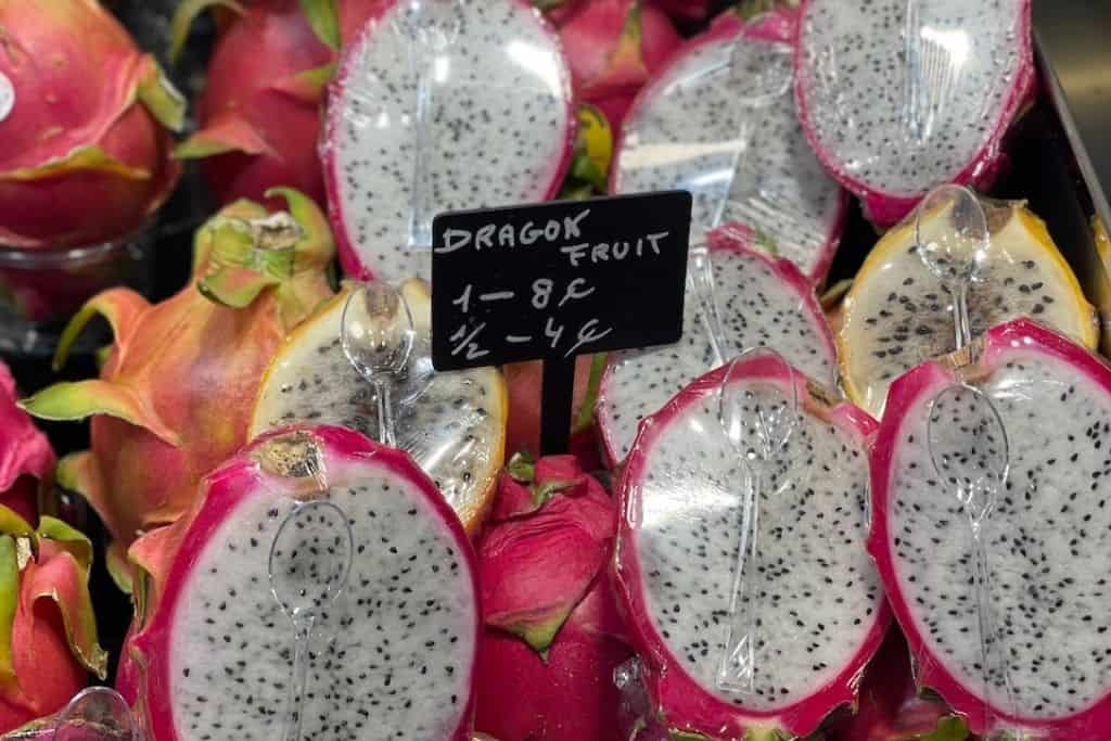dragonfruit - exotic fruits pictures and names