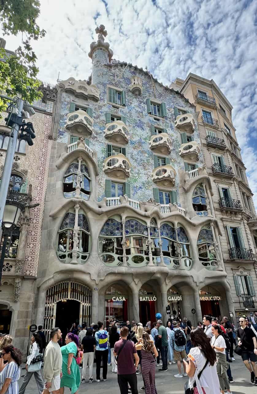 Gaudí's Casa Battló, a fanciful Modernist masterpiece