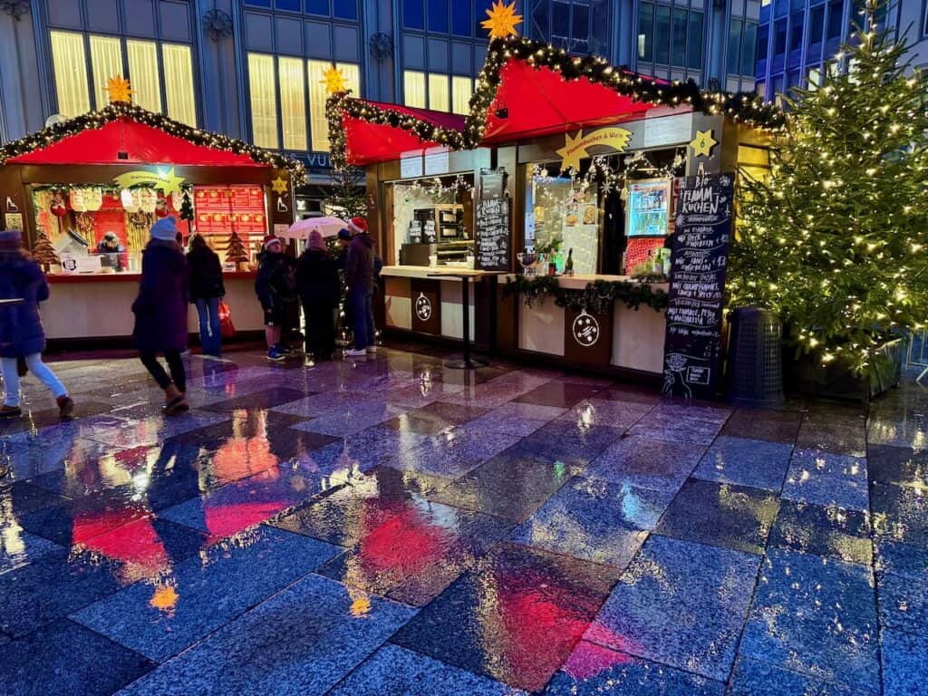 Cologne Christmas Market in the rain