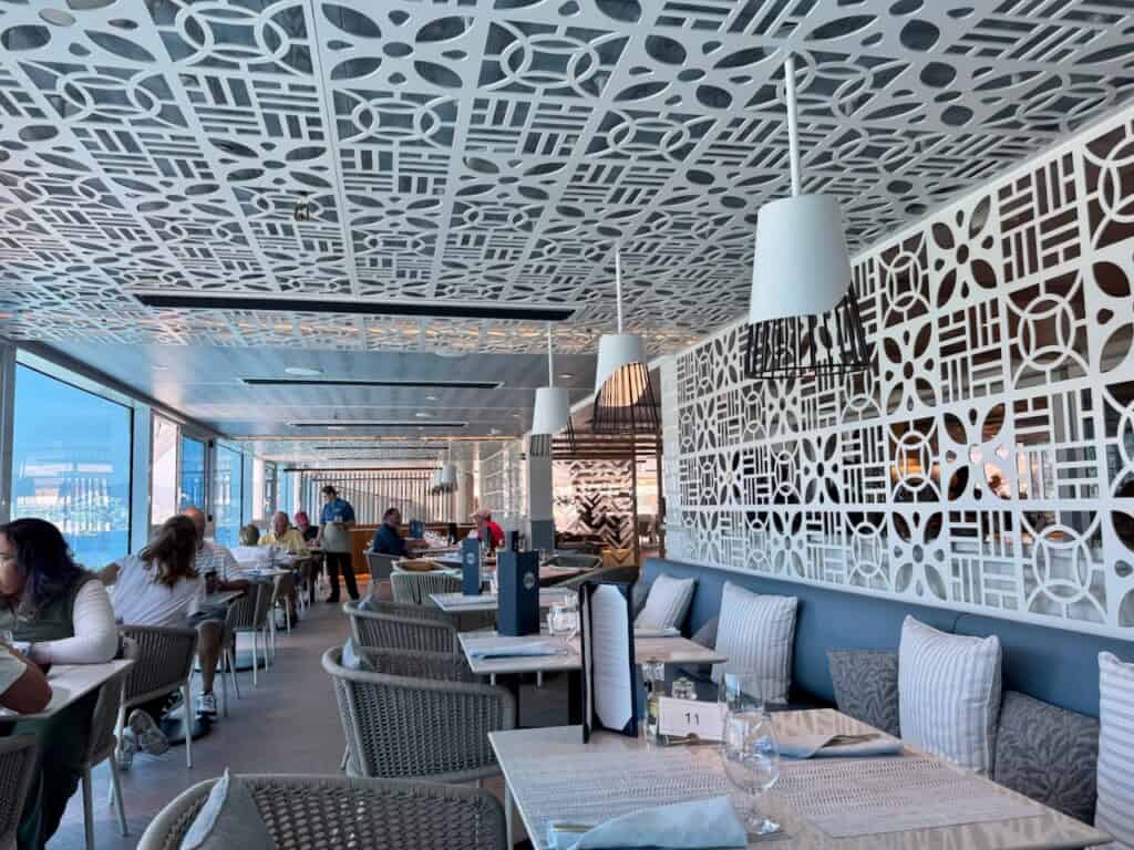 AquaMar on Oceania Vista